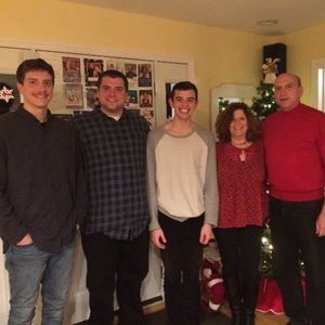 Meet your Posher, Shawn